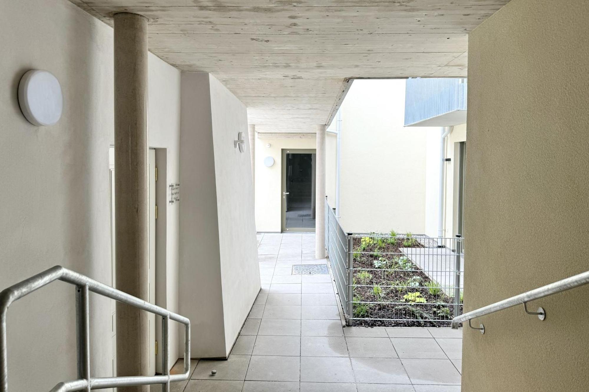 Modernes Studio Beim Domplatz Βίνερ Νόιστατ Εξωτερικό φωτογραφία